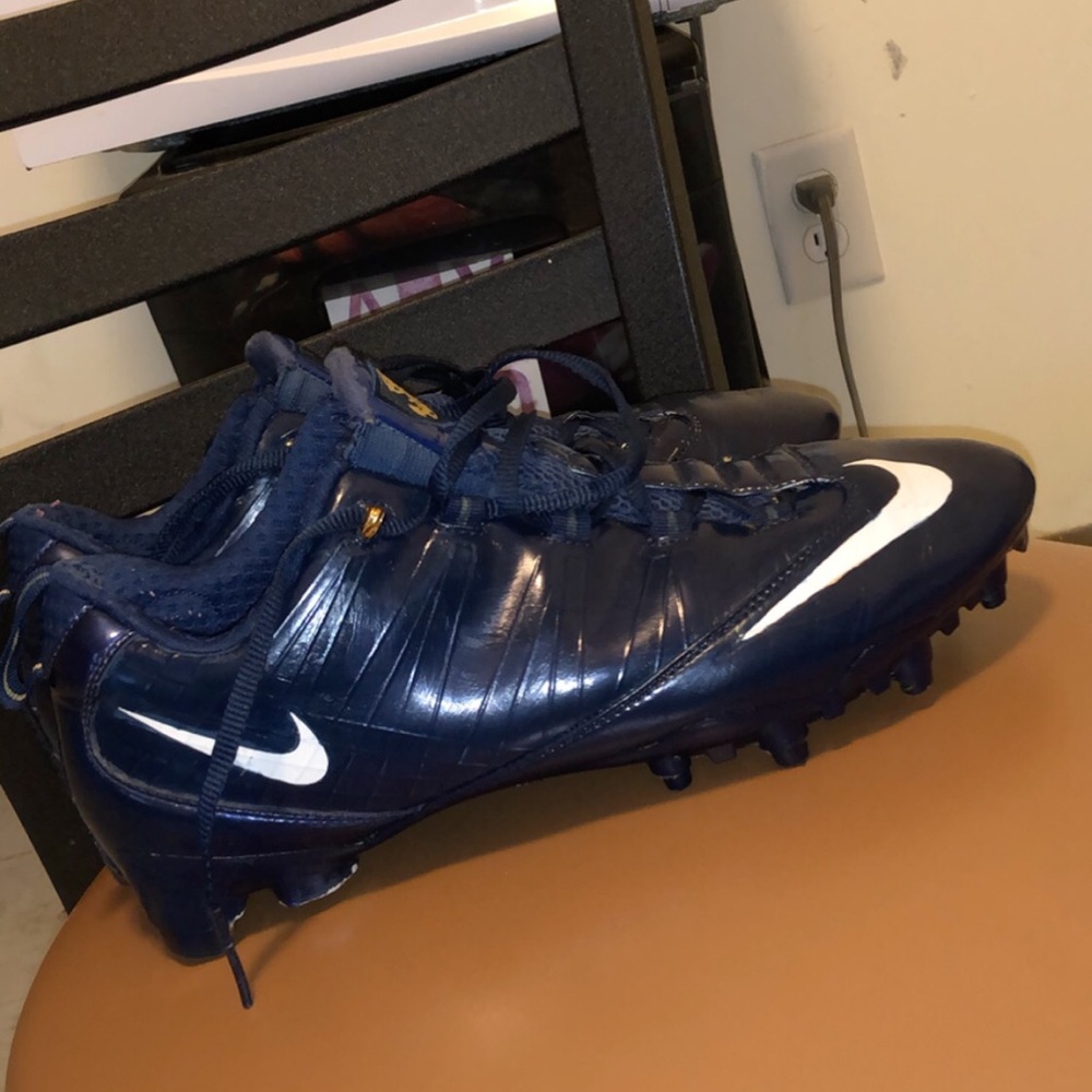 Nike Vapor Fly Carbon TD football cleat sample